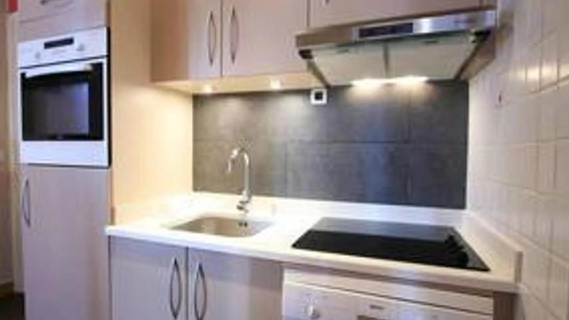 Apartment Chamonix : Bel Appart 8 Pers, 80M², 3 Ch, Centre, Resid. Securisee, Parking, Wifi - Fr-1-507-25 France
