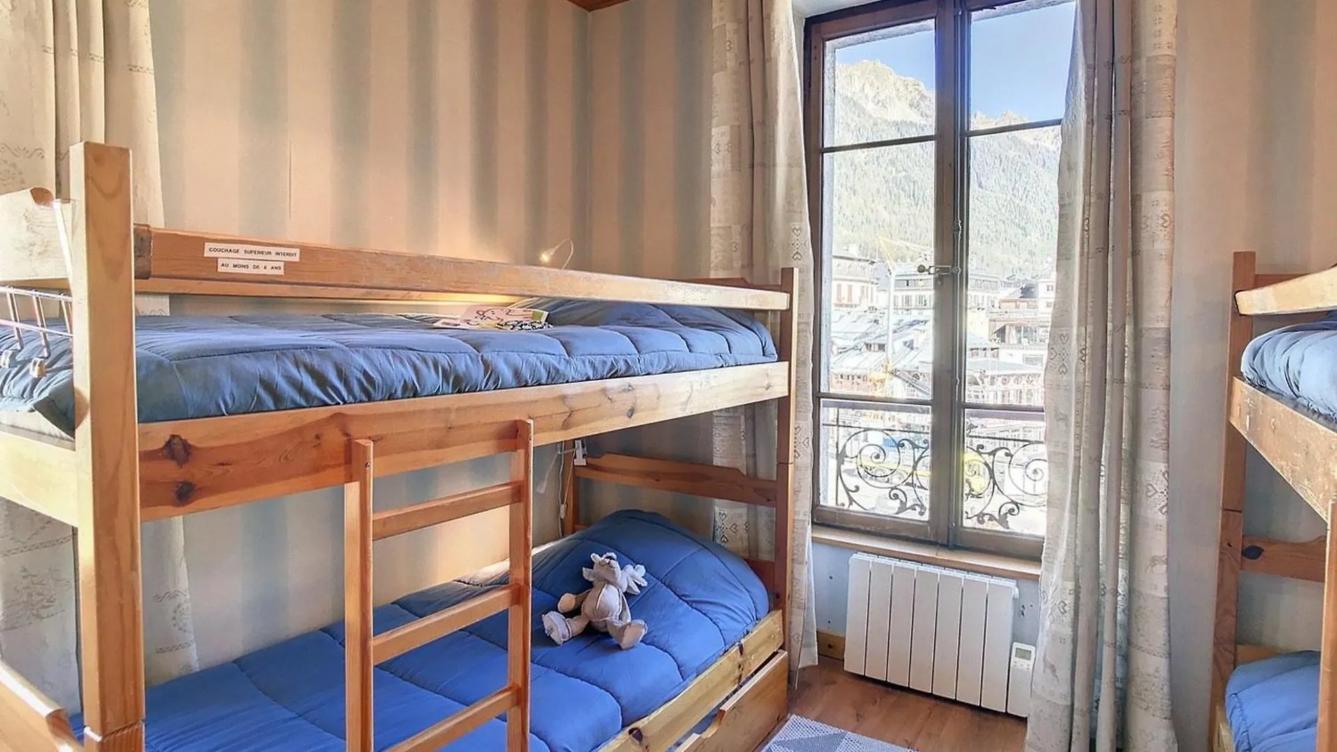 Chamonix : Bel Appart 8 Pers, 80M², 3 Ch, Centre, Resid. Securisee, Parking, Wifi - Fr-1-507-25