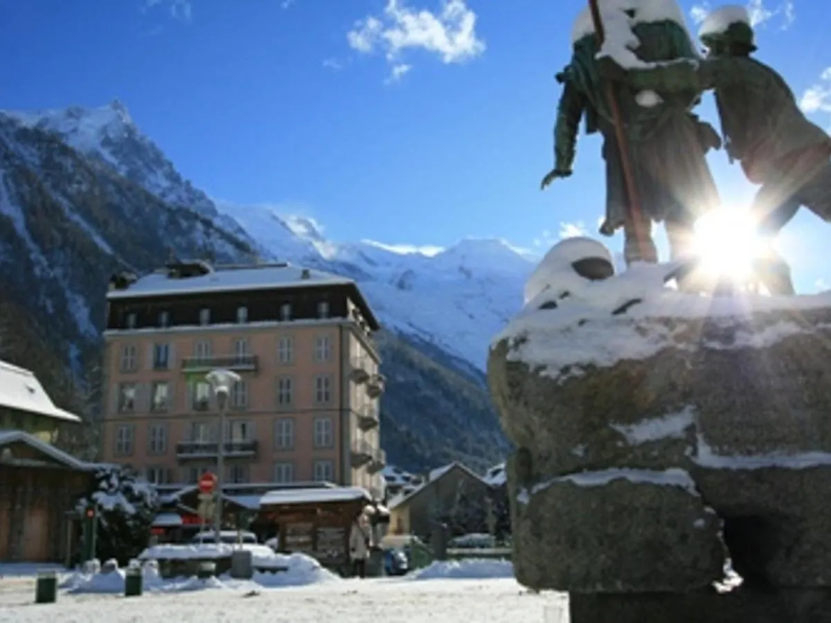 Chamonix : Bel Appart 8 Pers, 80M², 3 Ch, Centre, Resid. Securisee, Parking, Wifi - Fr-1-507-25